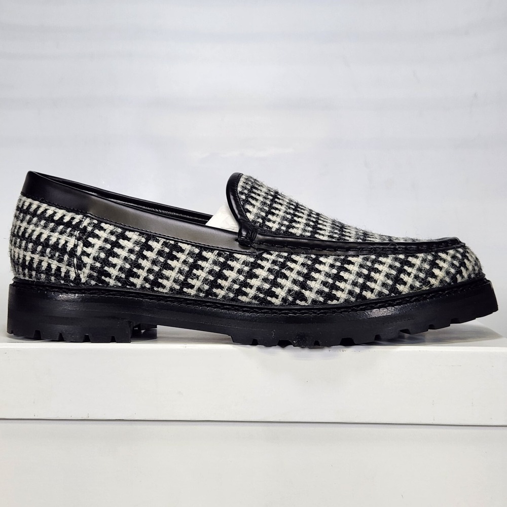 Manolo Blahnik Dineralo Loafers Women Size 38 Black White Houndstooth Wool Lug